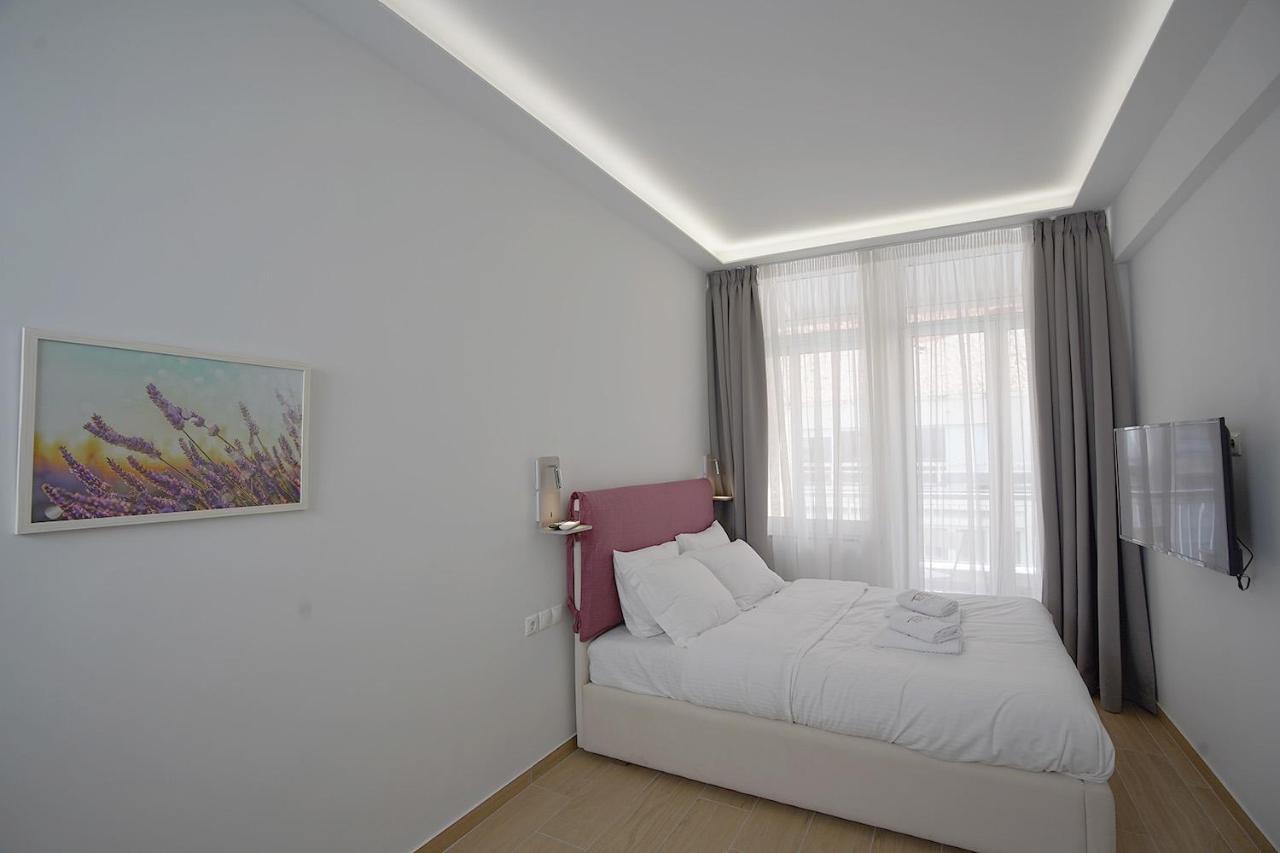 Tip - Top Suites Athene Buitenkant foto
