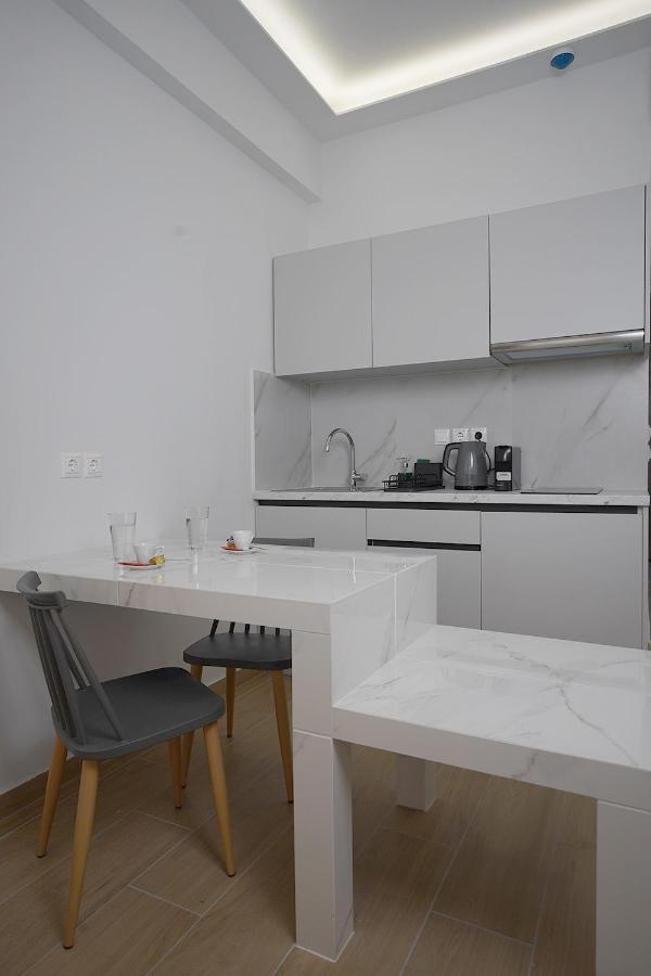 Tip - Top Suites Athene Buitenkant foto