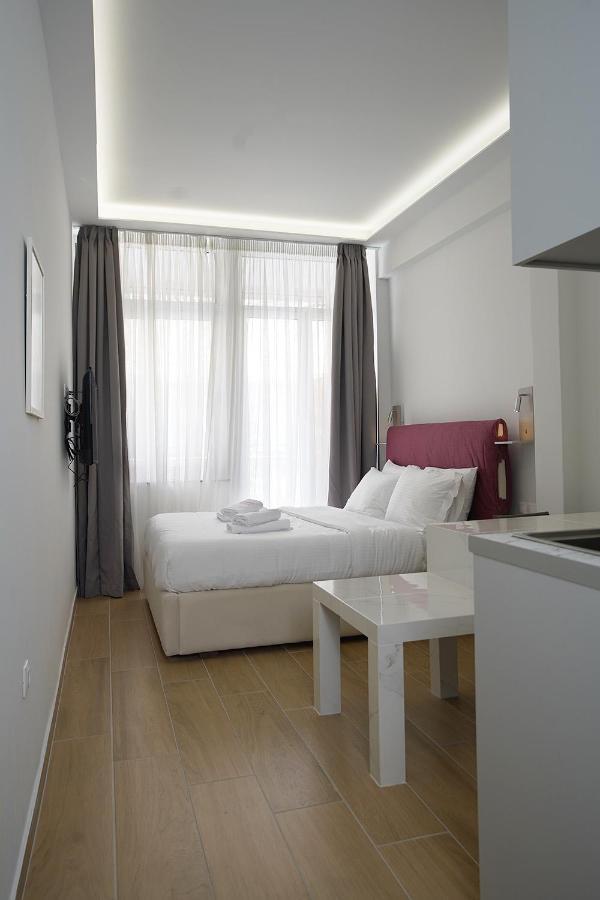 Tip - Top Suites Athene Buitenkant foto
